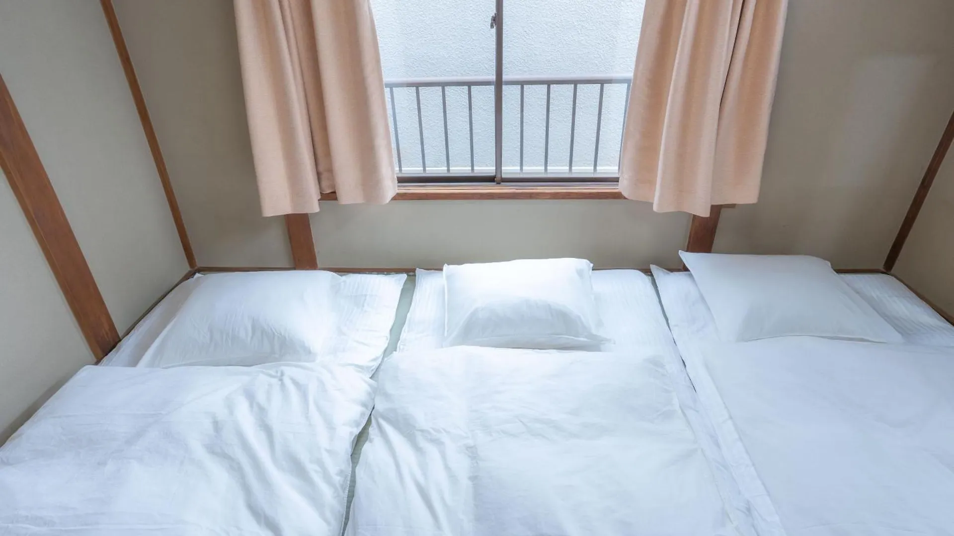 Kamitagata House In Nakano-Ku Tokió 0*,  Japán